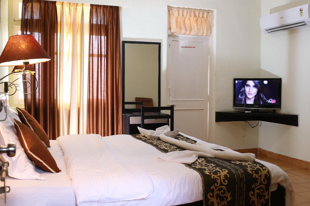 Alor Grande Holiday Resort Candolim Exterior foto